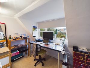 Study off Bed 3 - click for photo gallery